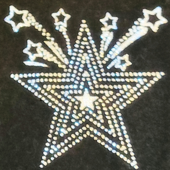 Black Sleeveless Top - Picture 2 of 6